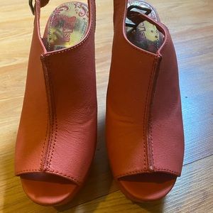 Faux leather wedge sandal